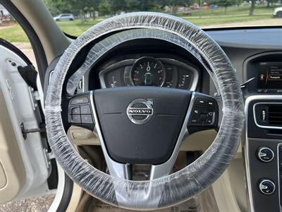 2014 Volvo S60 T5 Premier Plus   - Photo 26 - Springfield, IL 62702