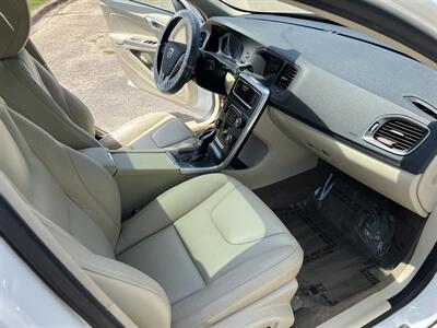 2014 Volvo S60 T5 Premier Plus   - Photo 19 - Springfield, IL 62702