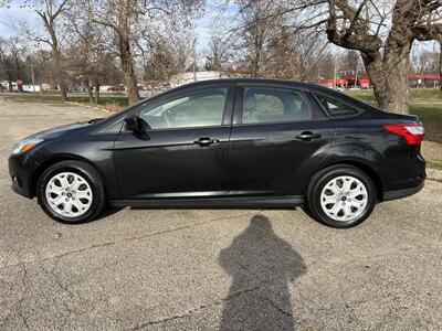 2012 Ford Focus SE   - Photo 4 - Springfield, IL 62702