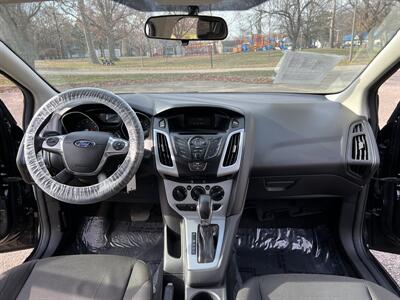 2012 Ford Focus SE   - Photo 24 - Springfield, IL 62702