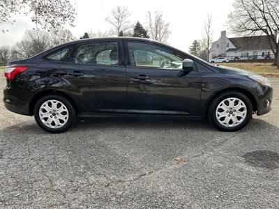 2012 Ford Focus SE   - Photo 8 - Springfield, IL 62702