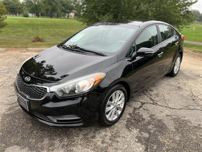 2015 Kia Forte LX   - Photo 3 - Springfield, IL 62702