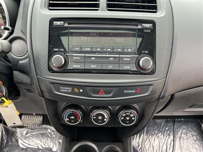 2015 Mitsubishi Outlander Sport ES - Photo 30 - Springfield, IL 62702