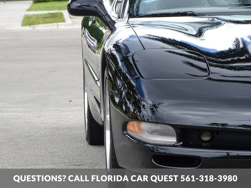 2001 Chevrolet Corvette Convertible   - Photo 22 - West Palm Beach, FL 33411