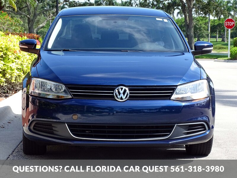 2013 Volkswagen Jetta SE PZEV - Photo 2 - West Palm Beach, FL 33411