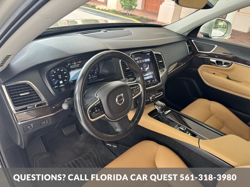 2021 Volvo XC90 T5 Momentum AWD - Photo 8 - West Palm Beach, FL 33411