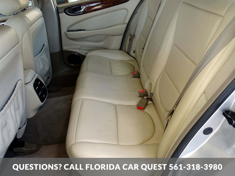 2004 Jaguar XJ8   - Photo 26 - West Palm Beach, FL 33411