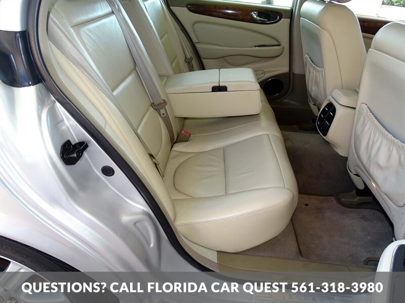 2004 Jaguar XJ8   - Photo 24 - West Palm Beach, FL 33411