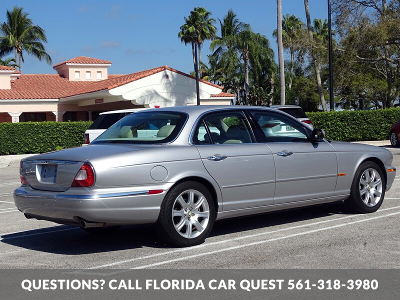 2004 Jaguar XJ8   - Photo 11 - West Palm Beach, FL 33411