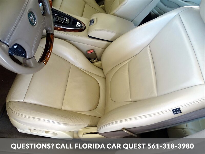 2004 Jaguar XJ8   - Photo 17 - West Palm Beach, FL 33411