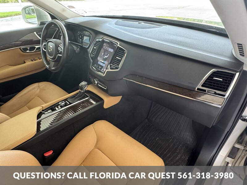 2016 Volvo XC90 T6 MOMENTUM AWD - Photo 10 - West Palm Beach, FL 33411