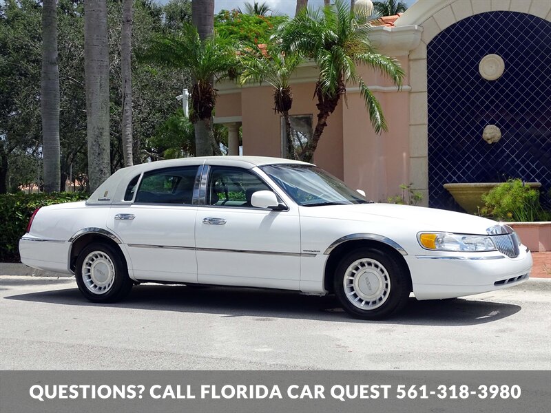 2002 Lincoln Town Car Executive   - Photo 17 - West Palm Beach, FL 33411