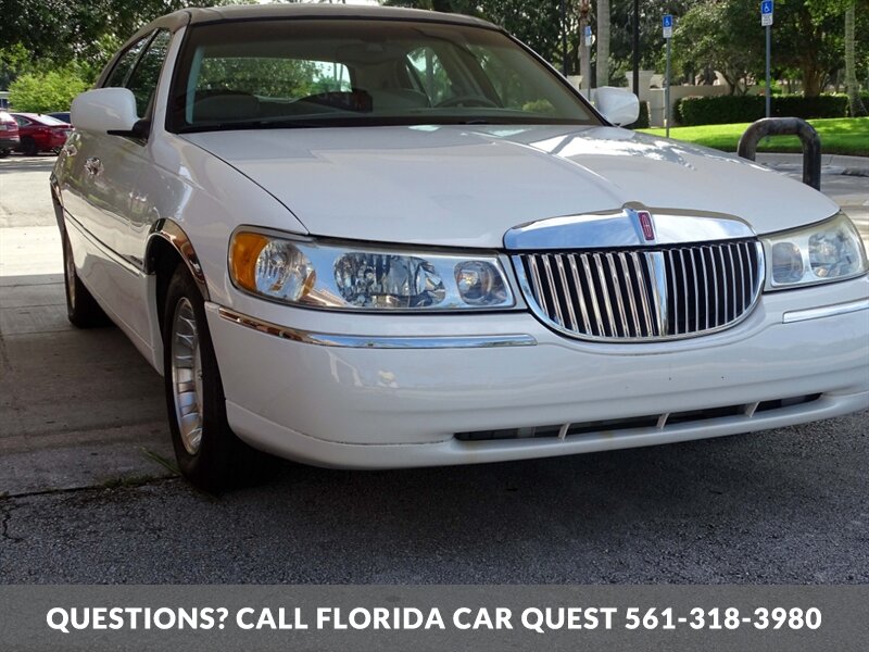 2002 Lincoln Town Car Executive Presidential Touring Edition - Photo 18 - West Palm Beach, FL 33411