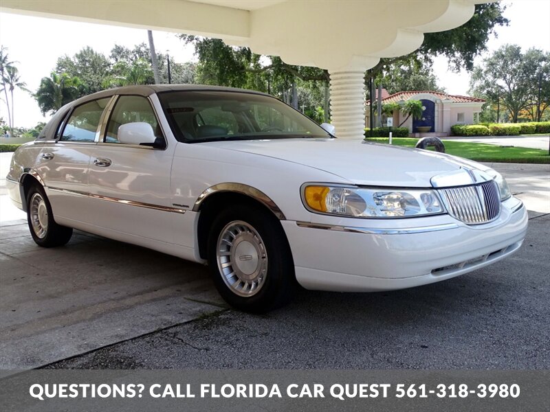 2002 Lincoln Town Car Executive Presidential Touring Edition - Photo 17 - West Palm Beach, FL 33411
