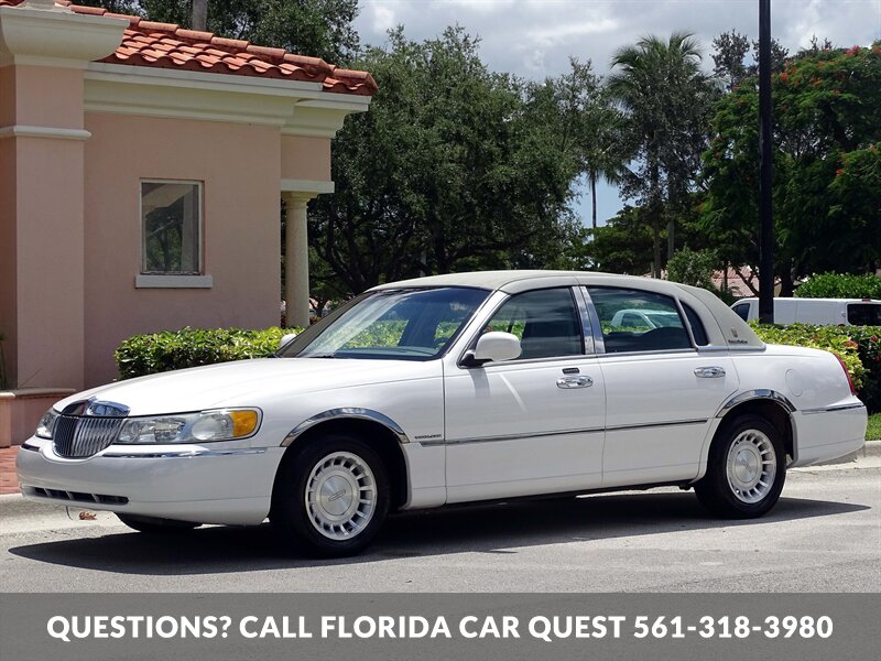 2002 Lincoln Town Car Executive   - Photo 5 - West Palm Beach, FL 33411