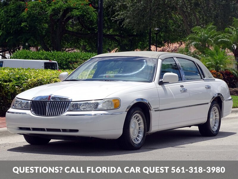 2002 Lincoln Town Car Executive   - Photo 4 - West Palm Beach, FL 33411