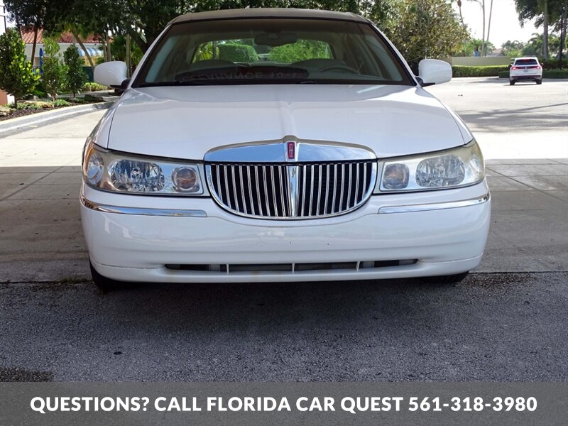 2002 Lincoln Town Car Executive Presidential Touring Edition - Photo 20 - West Palm Beach, FL 33411