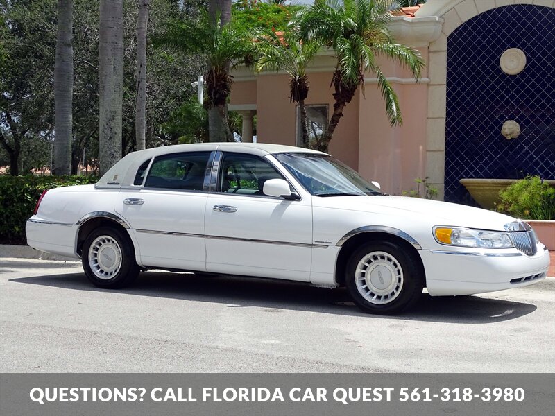 2002 Lincoln Town Car Executive   - Photo 16 - West Palm Beach, FL 33411