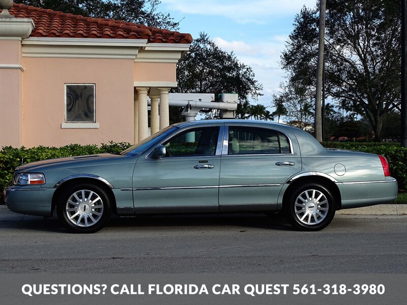 2006 Lincoln Town Car Signature   - Photo 6 - West Palm Beach, FL 33411