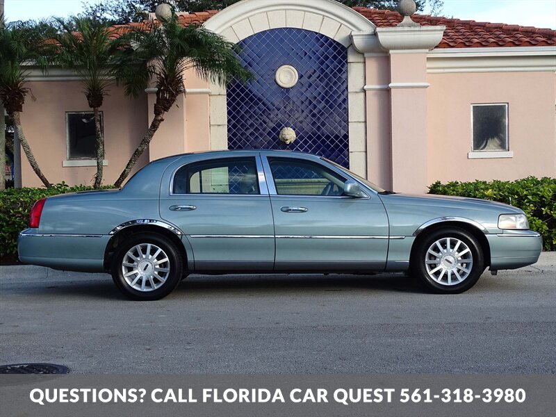 2006 Lincoln Town Car Signature   - Photo 15 - West Palm Beach, FL 33411