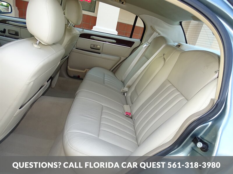 2006 Lincoln Town Car Signature   - Photo 37 - West Palm Beach, FL 33411