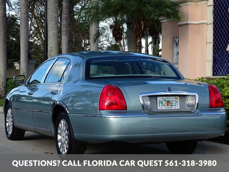 2006 Lincoln Town Car Signature   - Photo 9 - West Palm Beach, FL 33411