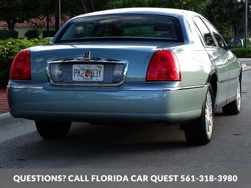 2006 Lincoln Town Car Signature   - Photo 22 - West Palm Beach, FL 33411