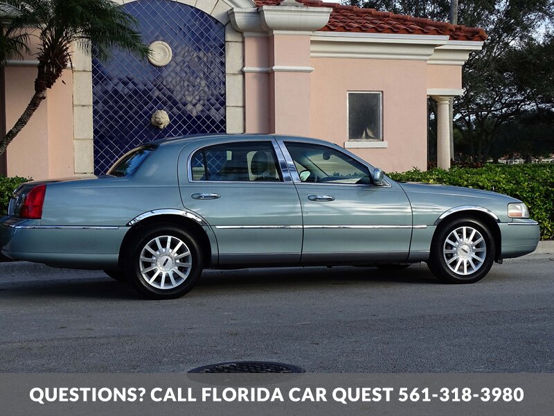 2006 Lincoln Town Car Signature   - Photo 14 - West Palm Beach, FL 33411