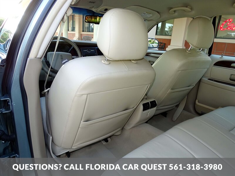 2006 Lincoln Town Car Signature   - Photo 38 - West Palm Beach, FL 33411