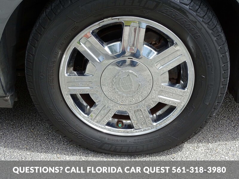 2005 Cadillac DeVille  DTS - Photo 44 - West Palm Beach, FL 33411