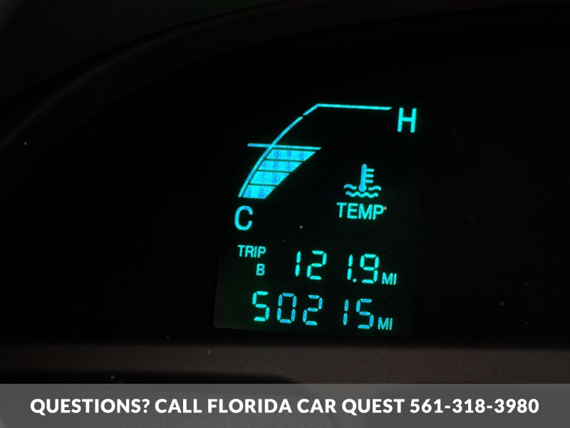 2005 Cadillac DeVille  DTS - Photo 36 - West Palm Beach, FL 33411