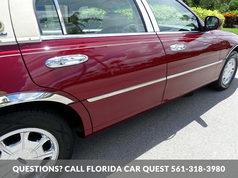 1999 Lincoln Town Car Signature   - Photo 40 - West Palm Beach, FL 33411