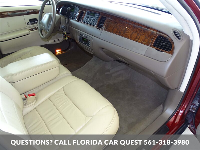 1999 Lincoln Town Car Signature   - Photo 36 - West Palm Beach, FL 33411