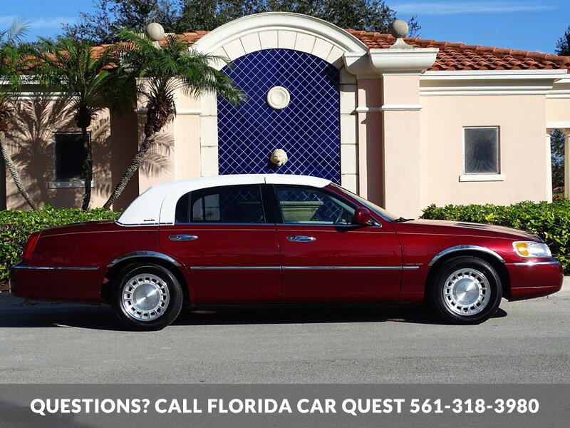 1998 Lincoln Town Car Executive  Designer Edition - Photo 17 - West Palm Beach, FL 33411