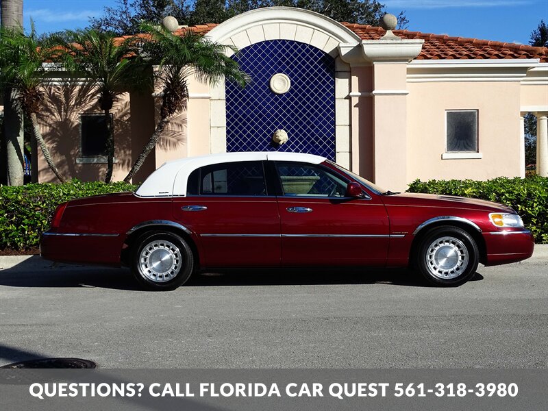 1998 Lincoln Town Car Executive  Designer Edition - Photo 16 - West Palm Beach, FL 33411