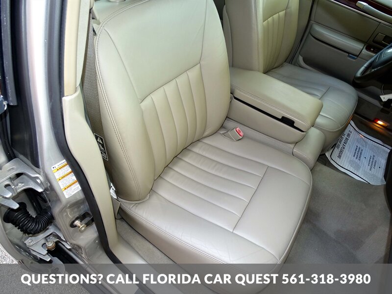 2003 Lincoln Town Car Executive   - Photo 30 - West Palm Beach, FL 33411