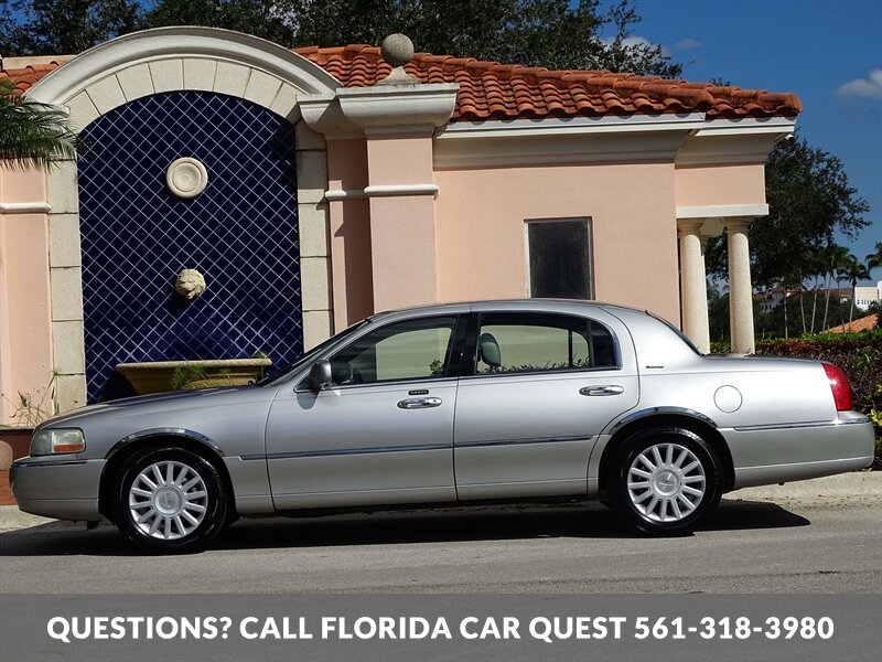 2003 Lincoln Town Car Executive   - Photo 5 - West Palm Beach, FL 33411