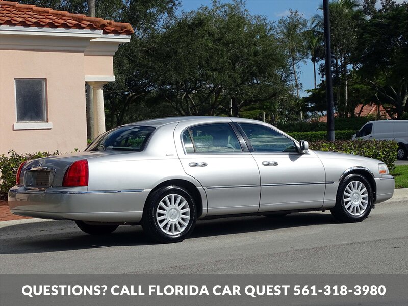 2003 Lincoln Town Car Executive   - Photo 16 - West Palm Beach, FL 33411