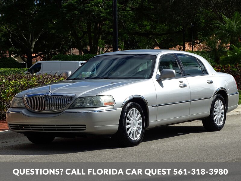 2003 Lincoln Town Car Executive   - Photo 3 - West Palm Beach, FL 33411