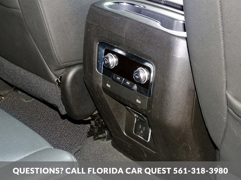 2021 GMC Yukon SLT - Photo 29 - West Palm Beach, FL 33411