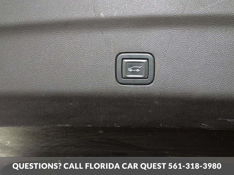 2021 GMC Yukon SLT - Photo 35 - West Palm Beach, FL 33411
