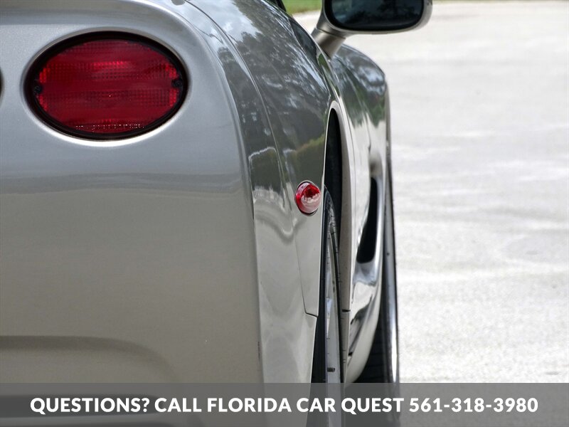 1999 Chevrolet Corvette Convertible   - Photo 13 - West Palm Beach, FL 33411