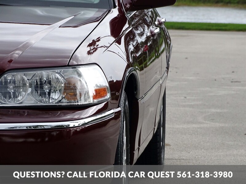 2003 Lincoln Town Car Signature   - Photo 25 - West Palm Beach, FL 33411