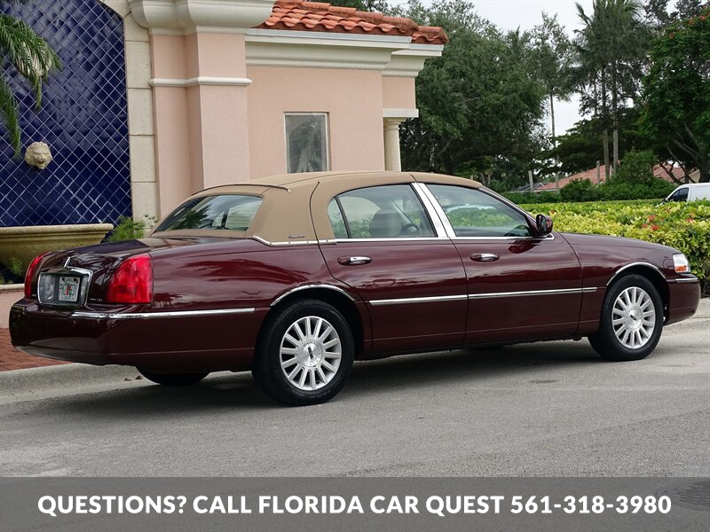 2003 Lincoln Town Car Signature   - Photo 17 - West Palm Beach, FL 33411