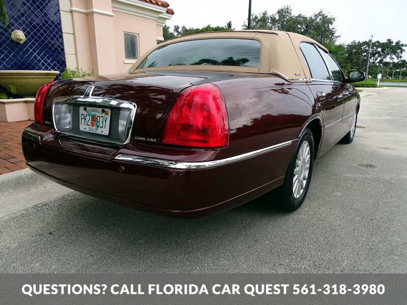 2003 Lincoln Town Car Signature   - Photo 60 - West Palm Beach, FL 33411