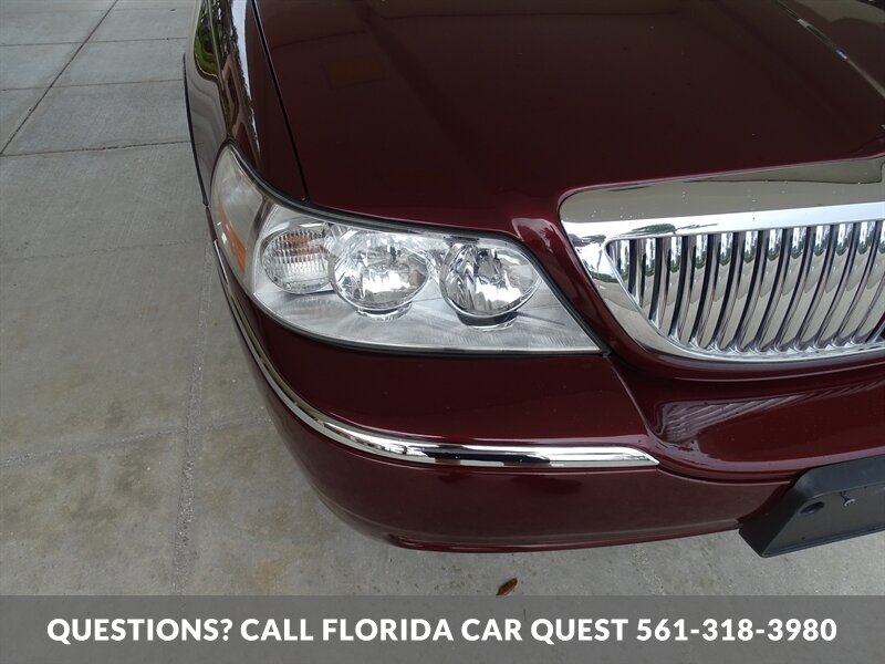 2003 Lincoln Town Car Signature   - Photo 46 - West Palm Beach, FL 33411