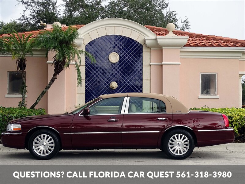 2003 Lincoln Town Car Signature   - Photo 7 - West Palm Beach, FL 33411