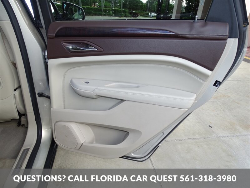 2010 Cadillac SRX Luxury Collection   - Photo 43 - West Palm Beach, FL 33411