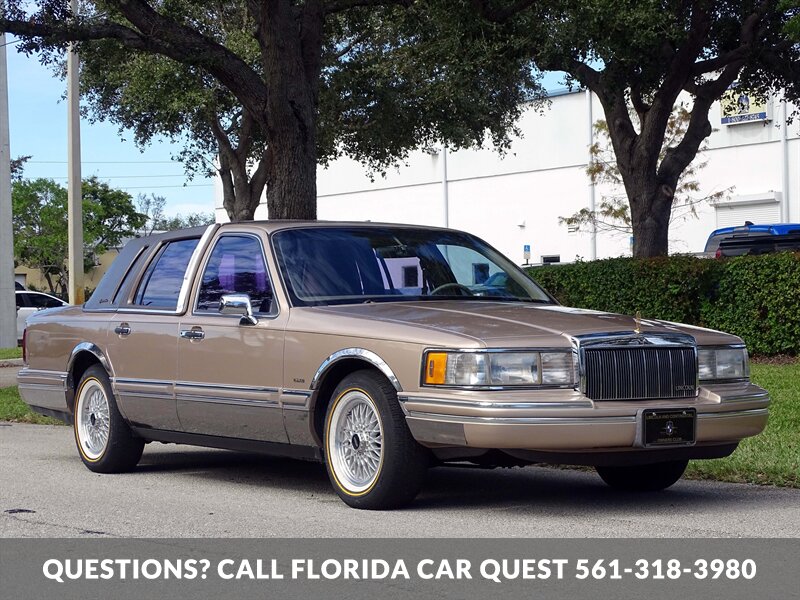 1992 Lincoln Town Car Signature   - Photo 20 - West Palm Beach, FL 33411