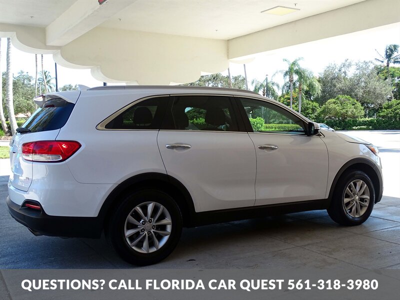 2017 Kia Sorento LX   - Photo 9 - West Palm Beach, FL 33411